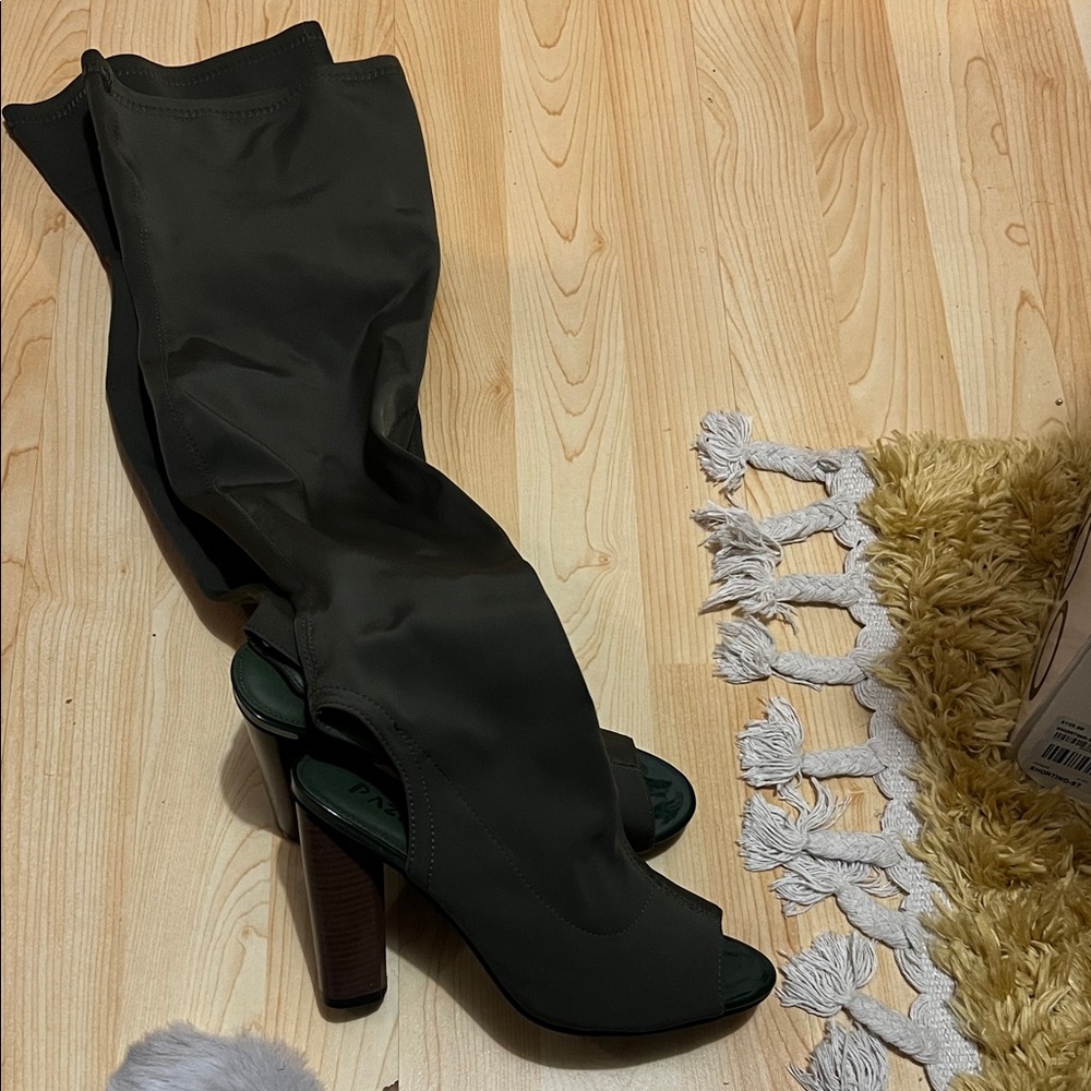 Open toe high heel